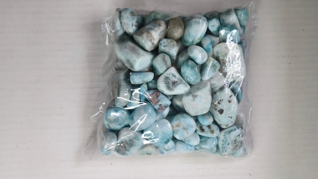 LARIMAR TUMBLE STONES - 1 KG