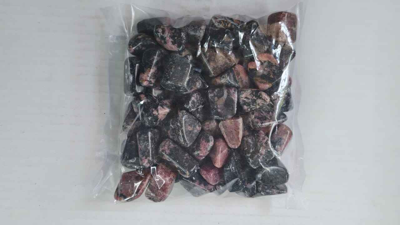 RHODONITE TUMBLE STONE - 1 KG