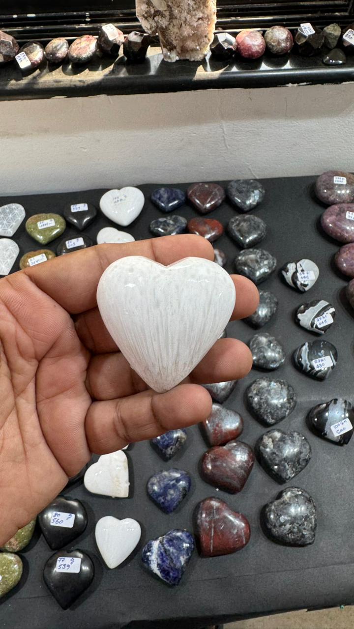 Scolecite Heart 83g
