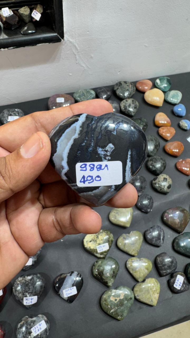 Black Zebra Agate Heart 98g
