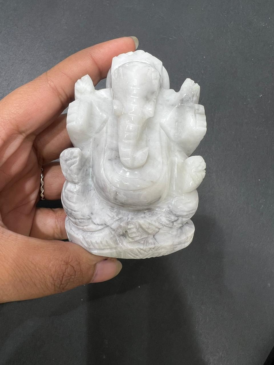 Howlite Ganesha