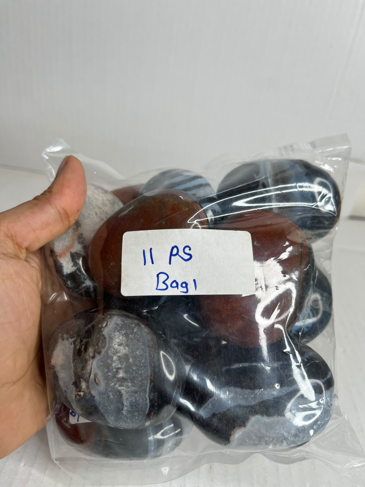 BLACK ZEBRA JASPER PALM STONE BAG 1 - 1 KG, 11 PCS