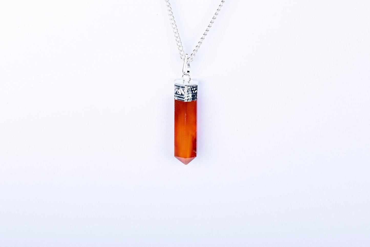 Carnelian Single Point Pendant - AEORA ROCKS INDIA - Healing Crystals superstore