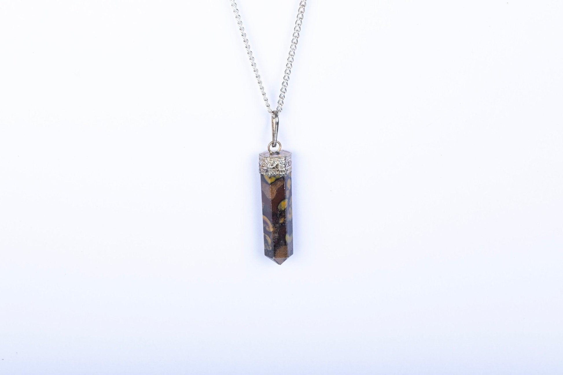 Fruit Jasper Single Point Pendant - AEORA ROCKS INDIA - Healing Crystals superstore