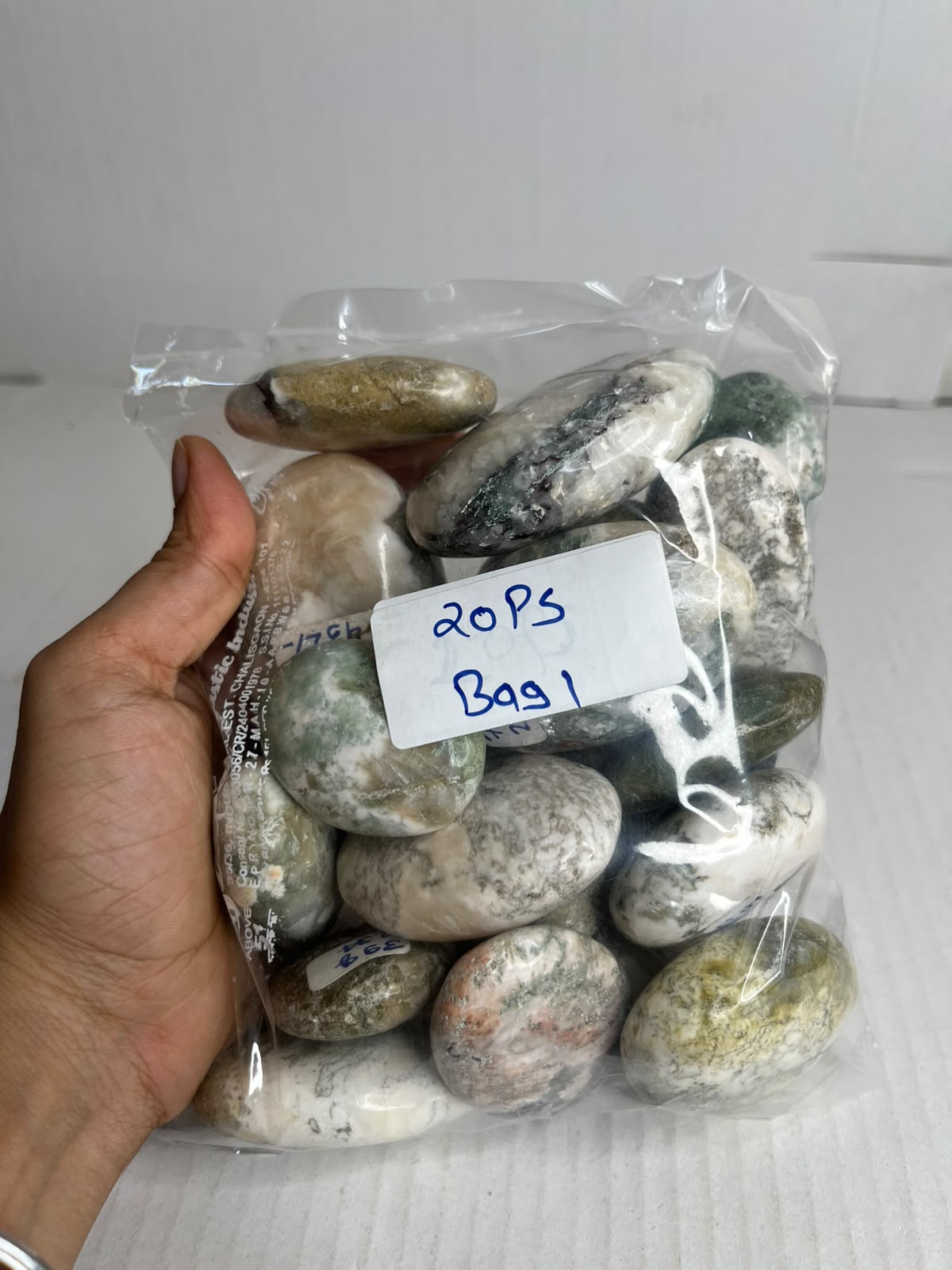 HEULANDITE PALMSTONES BAG 1 - 1 KG, 20 PCS