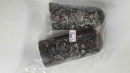 GARNET MATRIX FREEFORM STONES-1KG -BAG 3 -2PCS