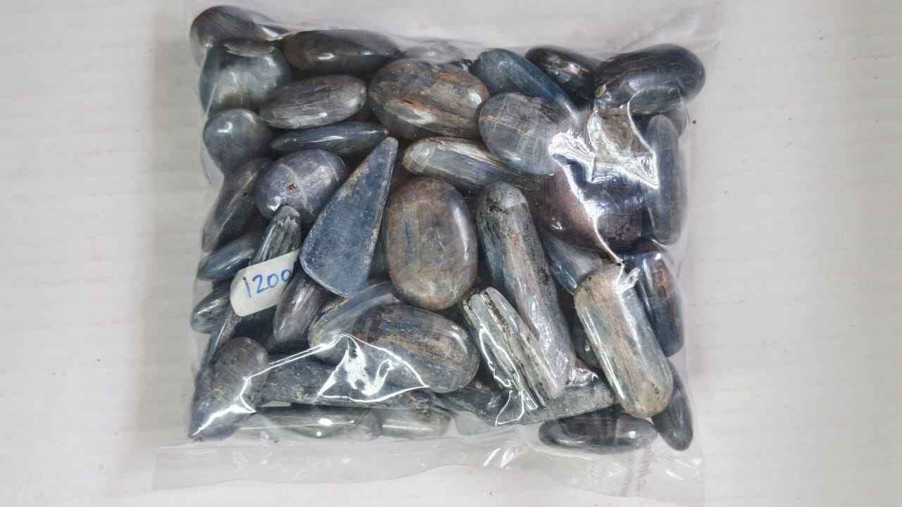 KYANITE TUMBLE STONE - 1 KG