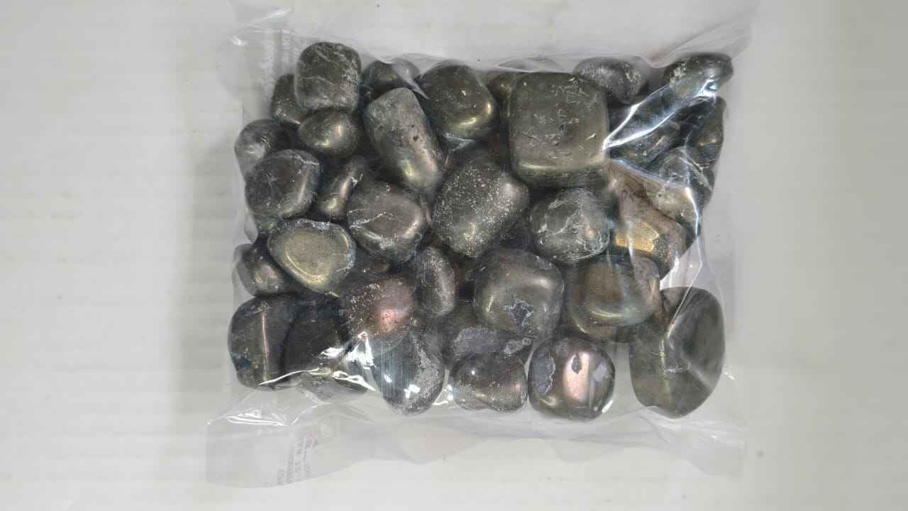 PYRITE TUMBLE STONE - 1 KG