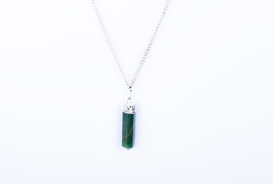 Dark Green Aventurine Single Point Pendant