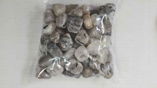 TOURMALATED QUARTZ TUMBLE STONE - 1 KG