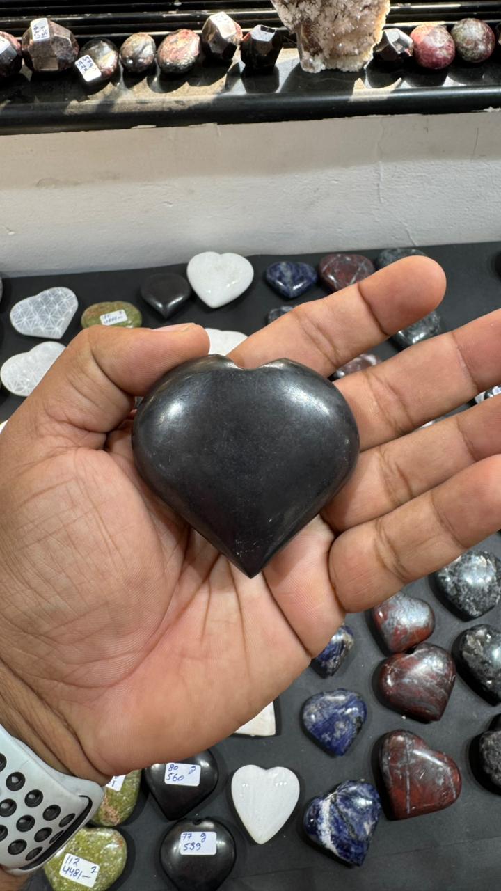 Shungite Heart 120g - AEORA ROCKS INDIA -Healing Crystals superstore