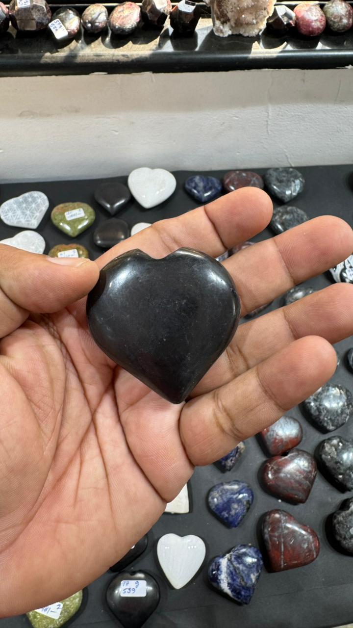 Shungite Heart 70g - AEORA ROCKS INDIA -Healing Crystals superstore