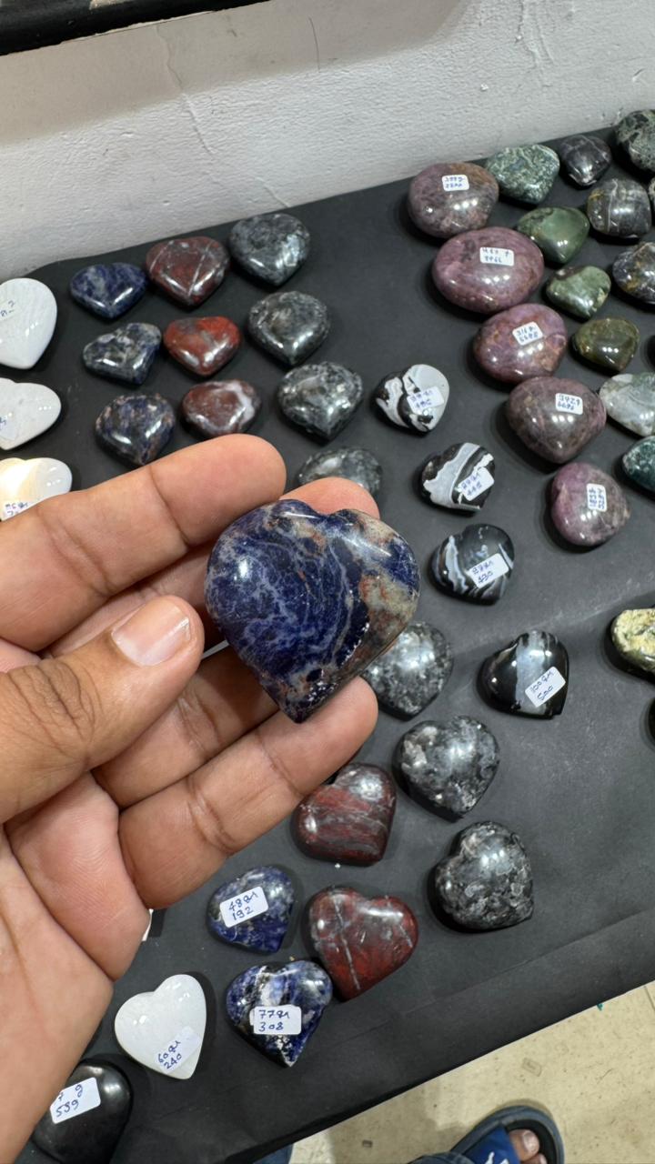Sodalite Heart 49g - AEORA ROCKS INDIA -Healing Crystals superstore