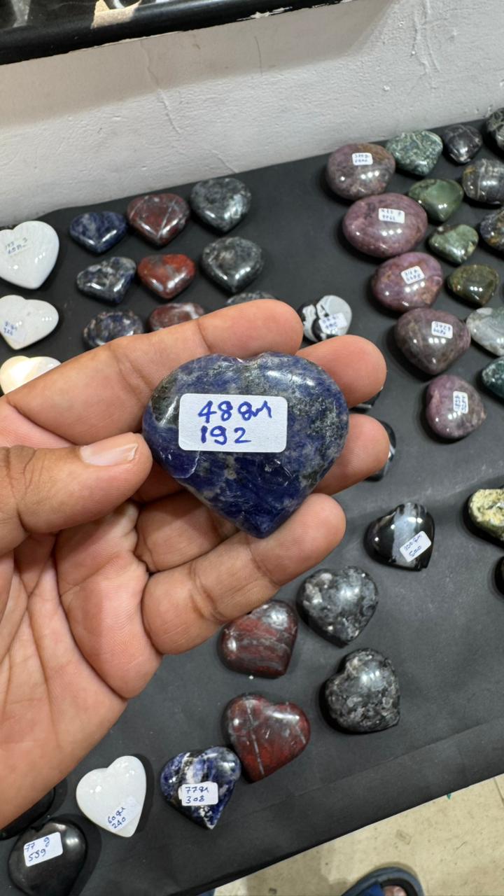 Sodalite Heart 48g - AEORA ROCKS INDIA -Healing Crystals superstore