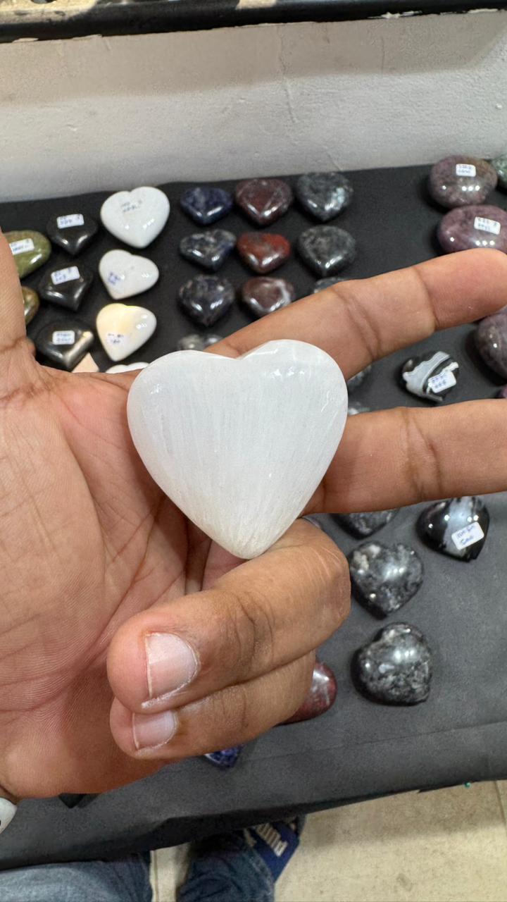 Scolecite Heart 60g - AEORA ROCKS INDIA -Healing Crystals superstore