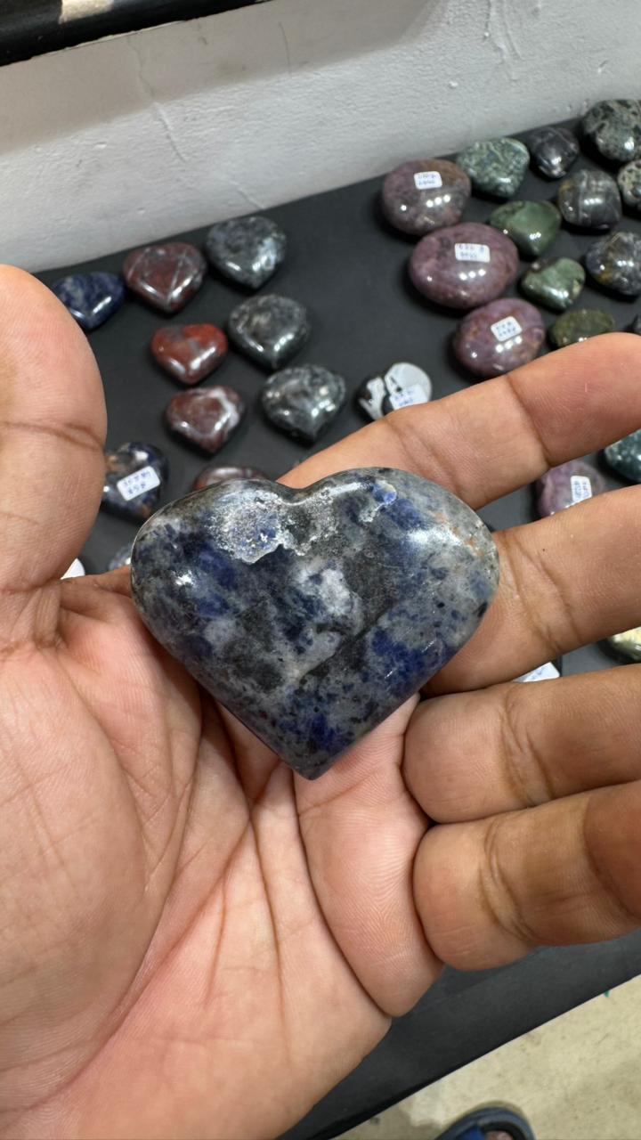 Sodalite Heart  75g - AEORA ROCKS INDIA -Healing Crystals superstore
