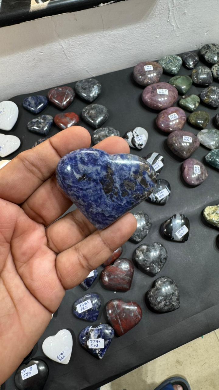 Sodalite Heart  77g - AEORA ROCKS INDIA -Healing Crystals superstore