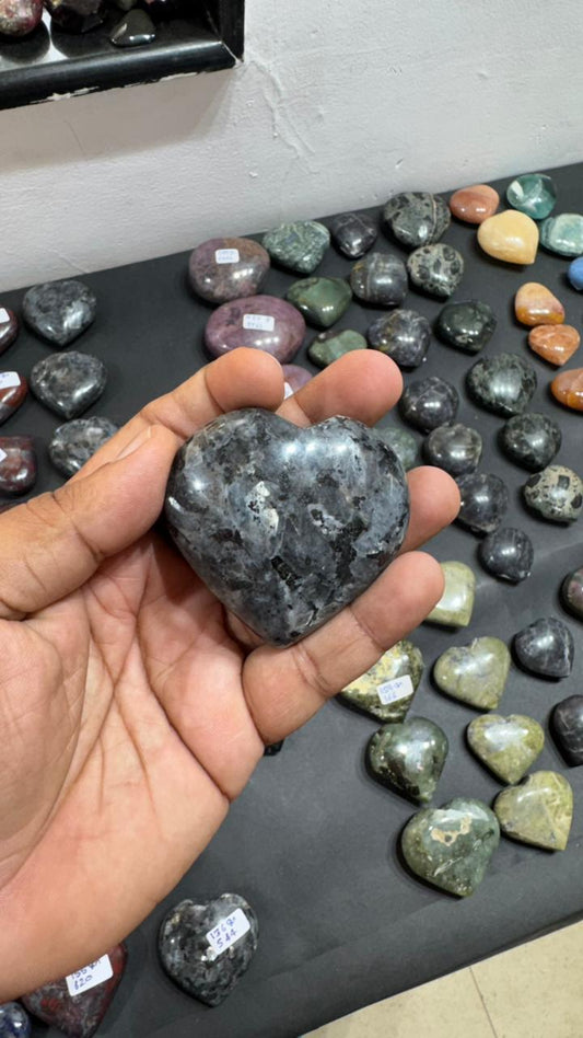 Larvikite Heart 152g