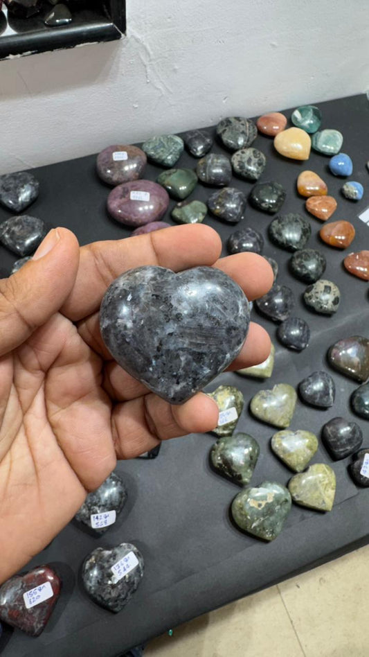 Larvikite Heart 99g