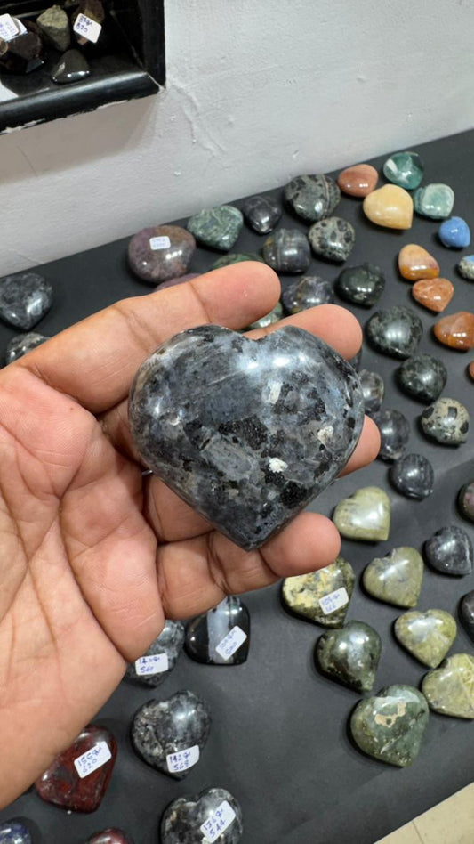 Larvikite Heart 148g