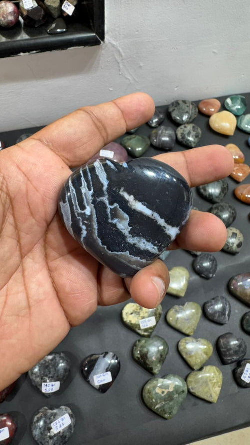 Black Zebra Agate Heart 98g - AEORA ROCKS INDIA -Healing Crystals superstore