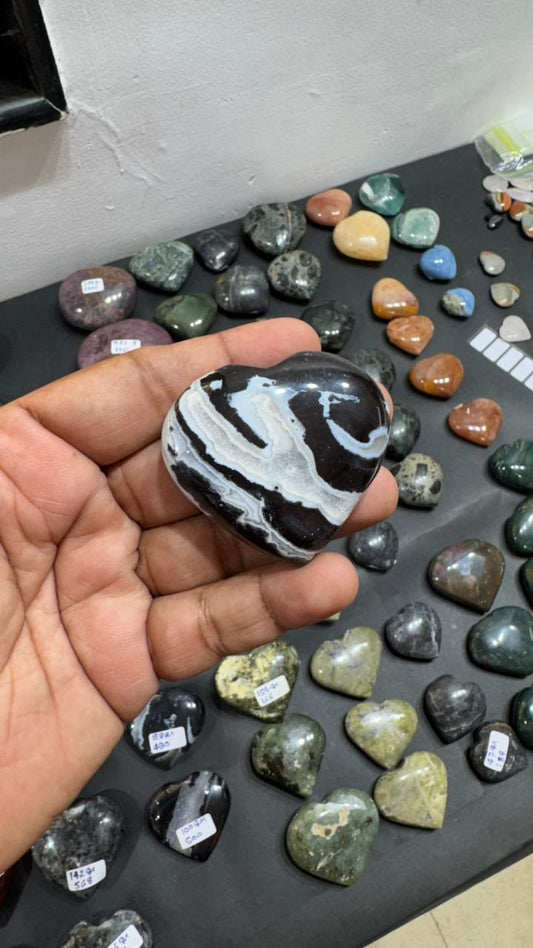 Black Zebra Agate Heart 99g