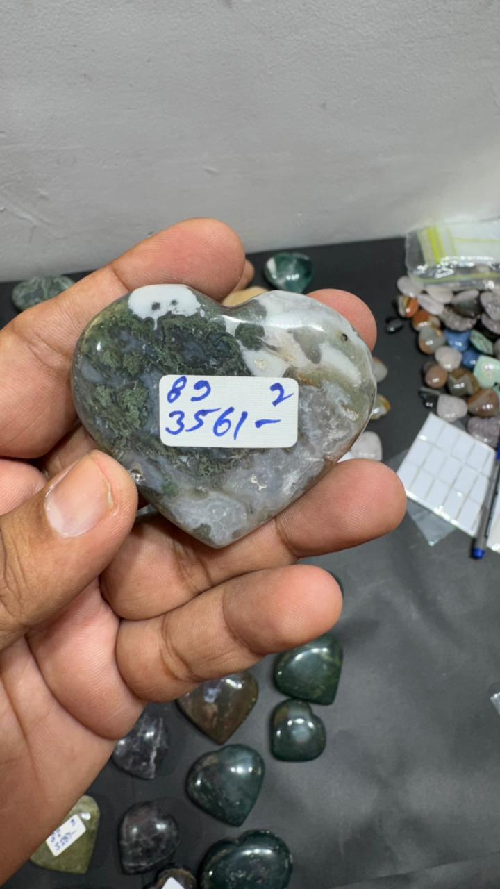 Moss Agate Heart 89g - AEORA ROCKS INDIA -Healing Crystals superstore