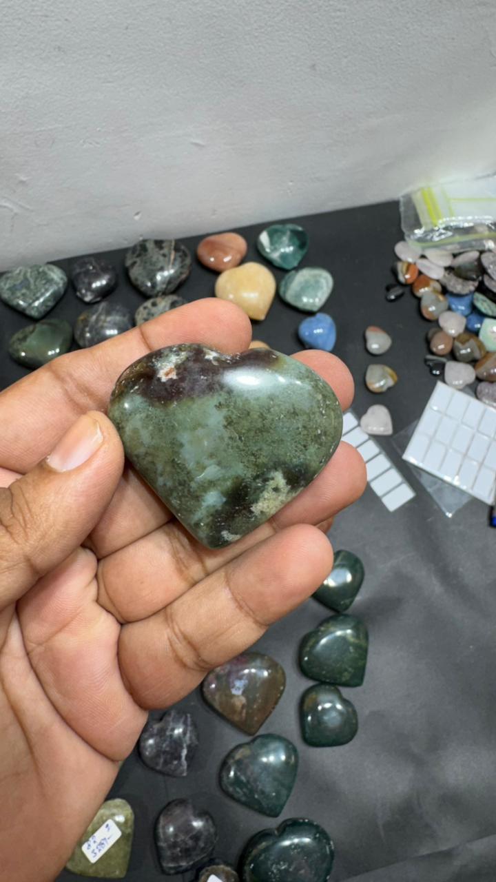 Moss Agate Heart 61g - AEORA ROCKS INDIA -Healing Crystals superstore