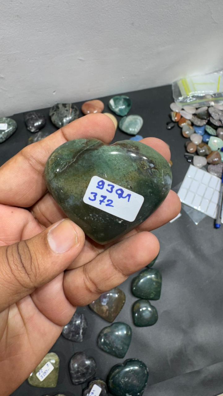 Moss Agate Heart 93g - AEORA ROCKS INDIA -Healing Crystals superstore