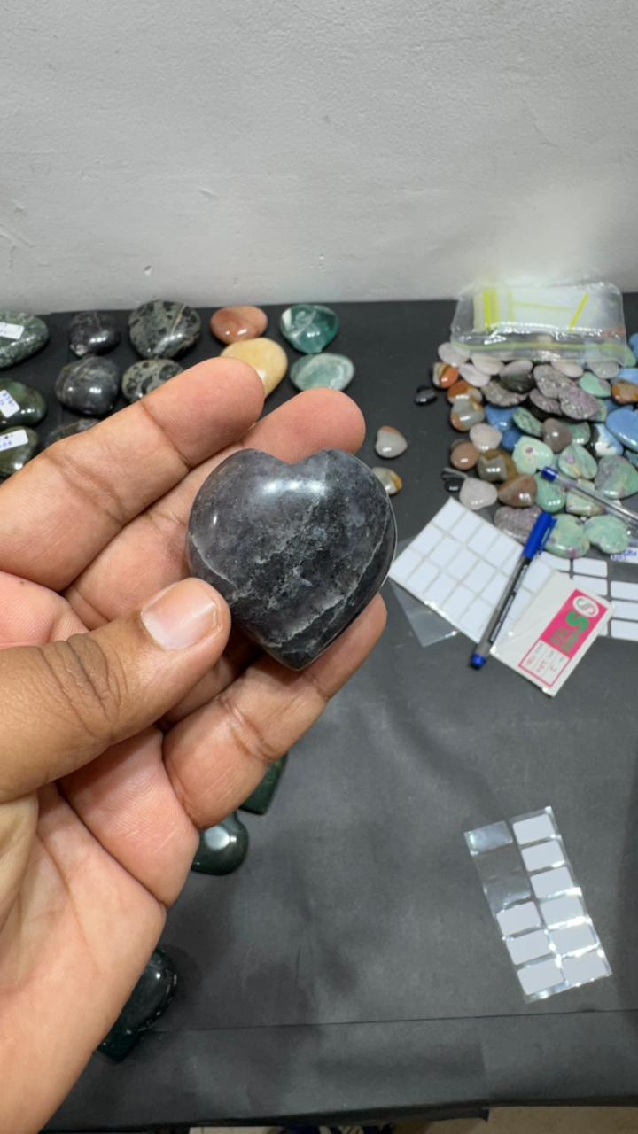 Iolite Heart 70g - AEORA ROCKS INDIA -Healing Crystals superstore