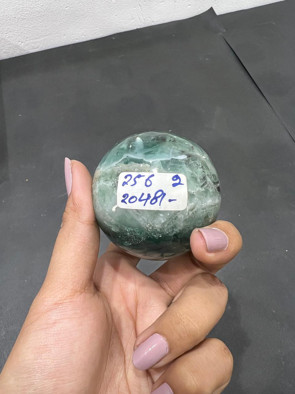 Green Floride Sphere 256g - AEORA ROCKS INDIA -Healing Crystals superstore