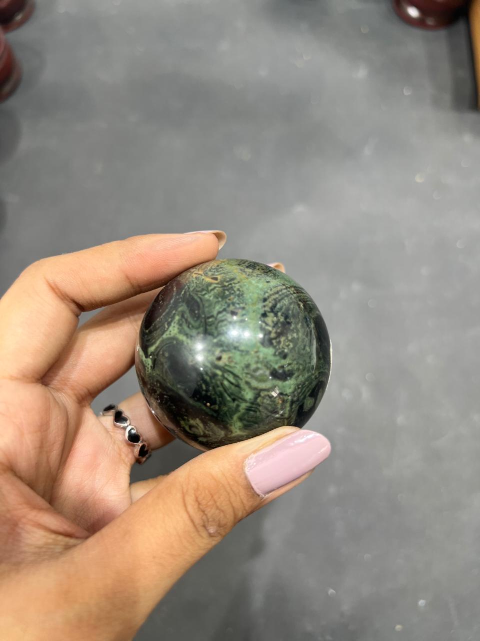 Khambaba Jasper Sphere 179g - AEORA ROCKS INDIA -Healing Crystals superstore