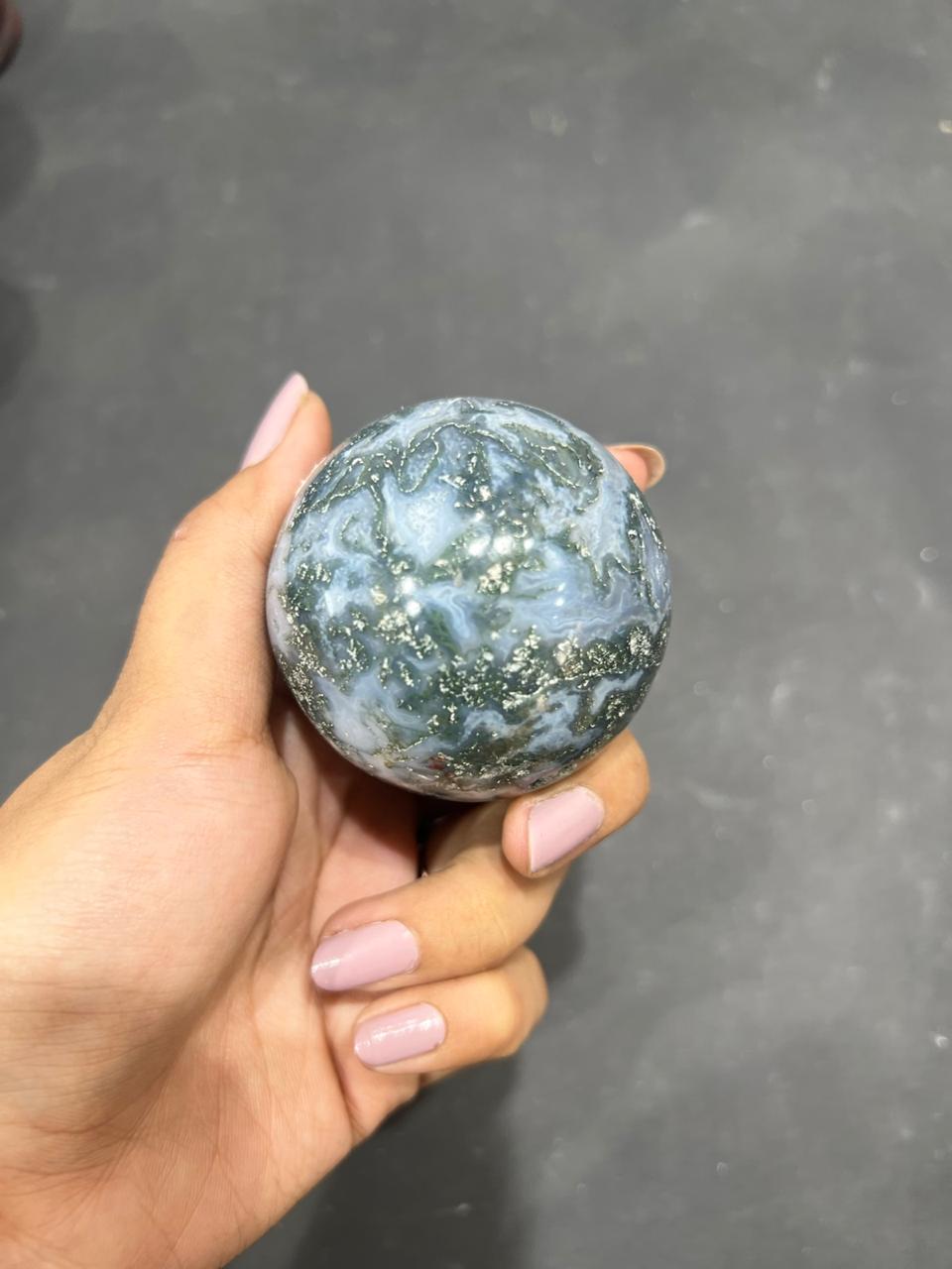 Moss Agate Sphere 280g - AEORA ROCKS INDIA -Healing Crystals superstore