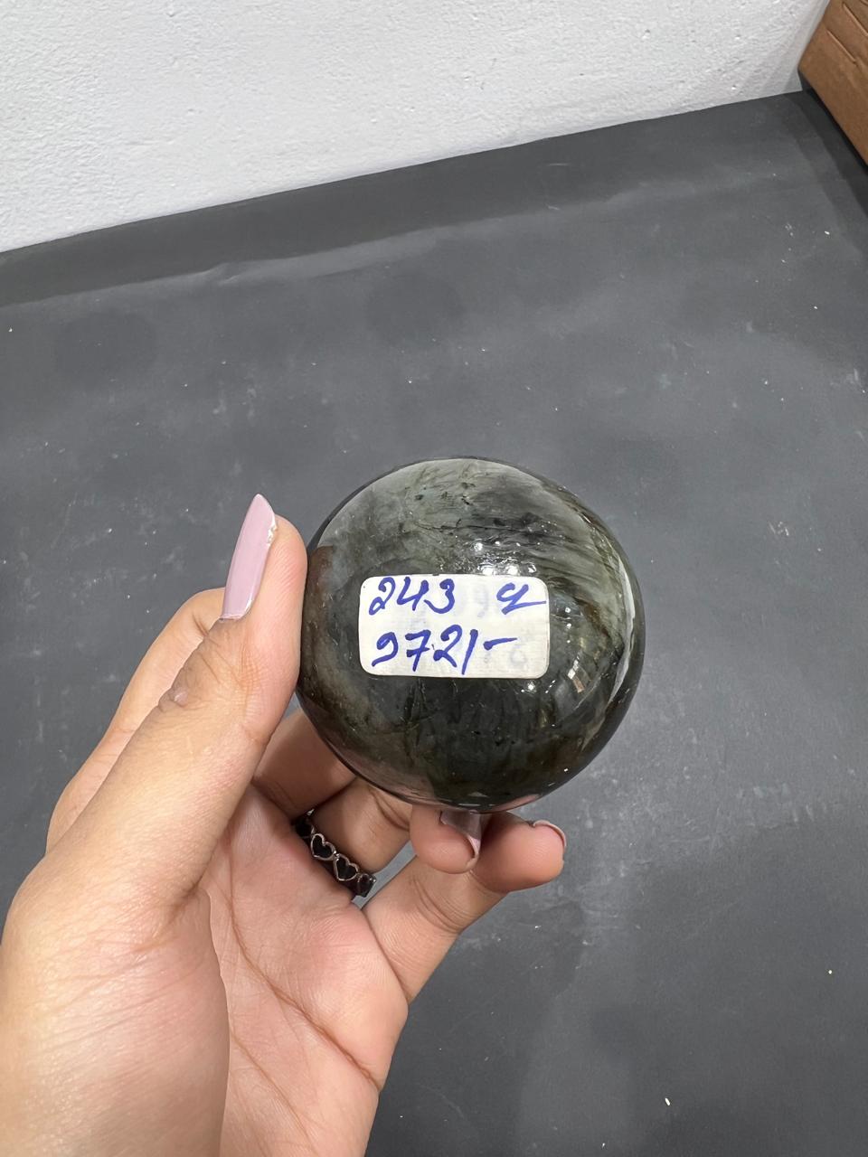 Labradorite  Sphere 243g - AEORA ROCKS INDIA -Healing Crystals superstore