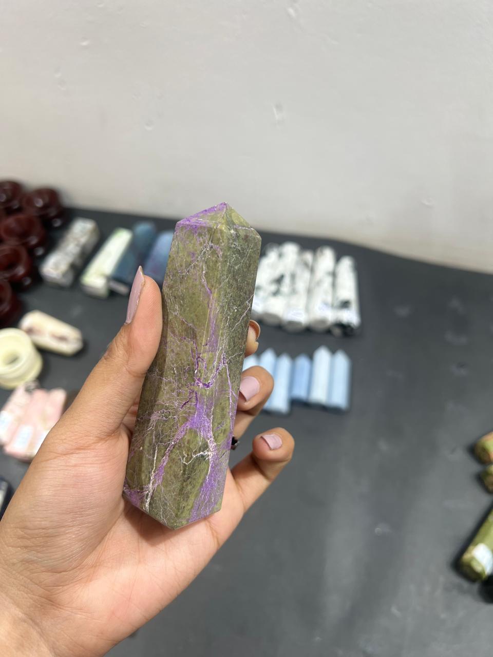 Stichtite Tower 146g - AEORA ROCKS INDIA -Healing Crystals superstore