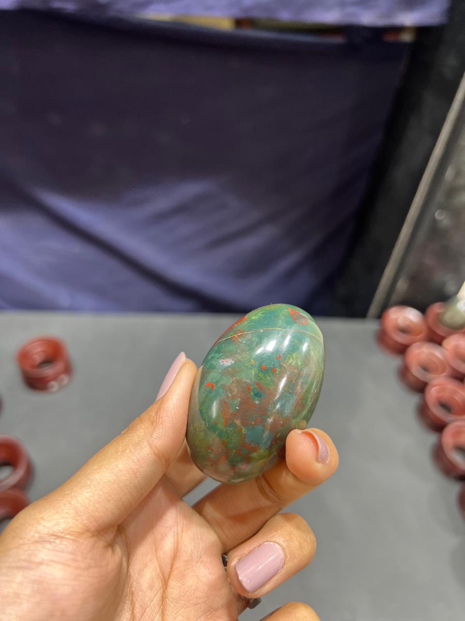 Bloodstone Lingam 103g - AEORA ROCKS INDIA -Healing Crystals superstore
