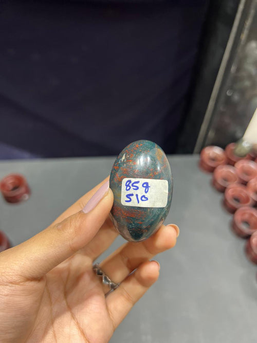 Bloodstone Lingam 85g - AEORA ROCKS INDIA -Healing Crystals superstore