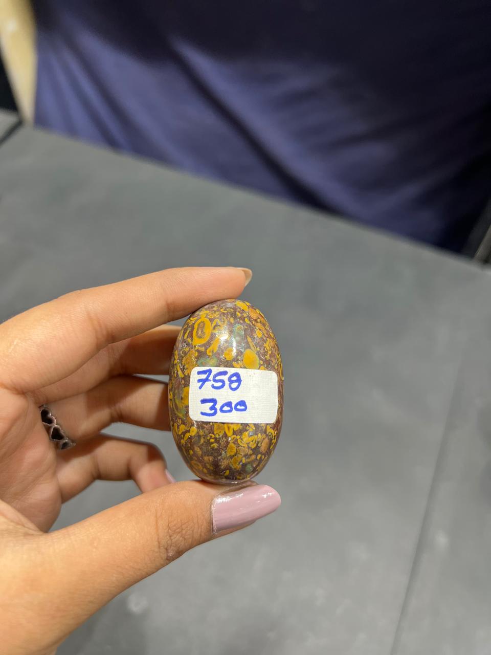 Fruit Jasper Lingam 75g - AEORA ROCKS INDIA -Healing Crystals superstore