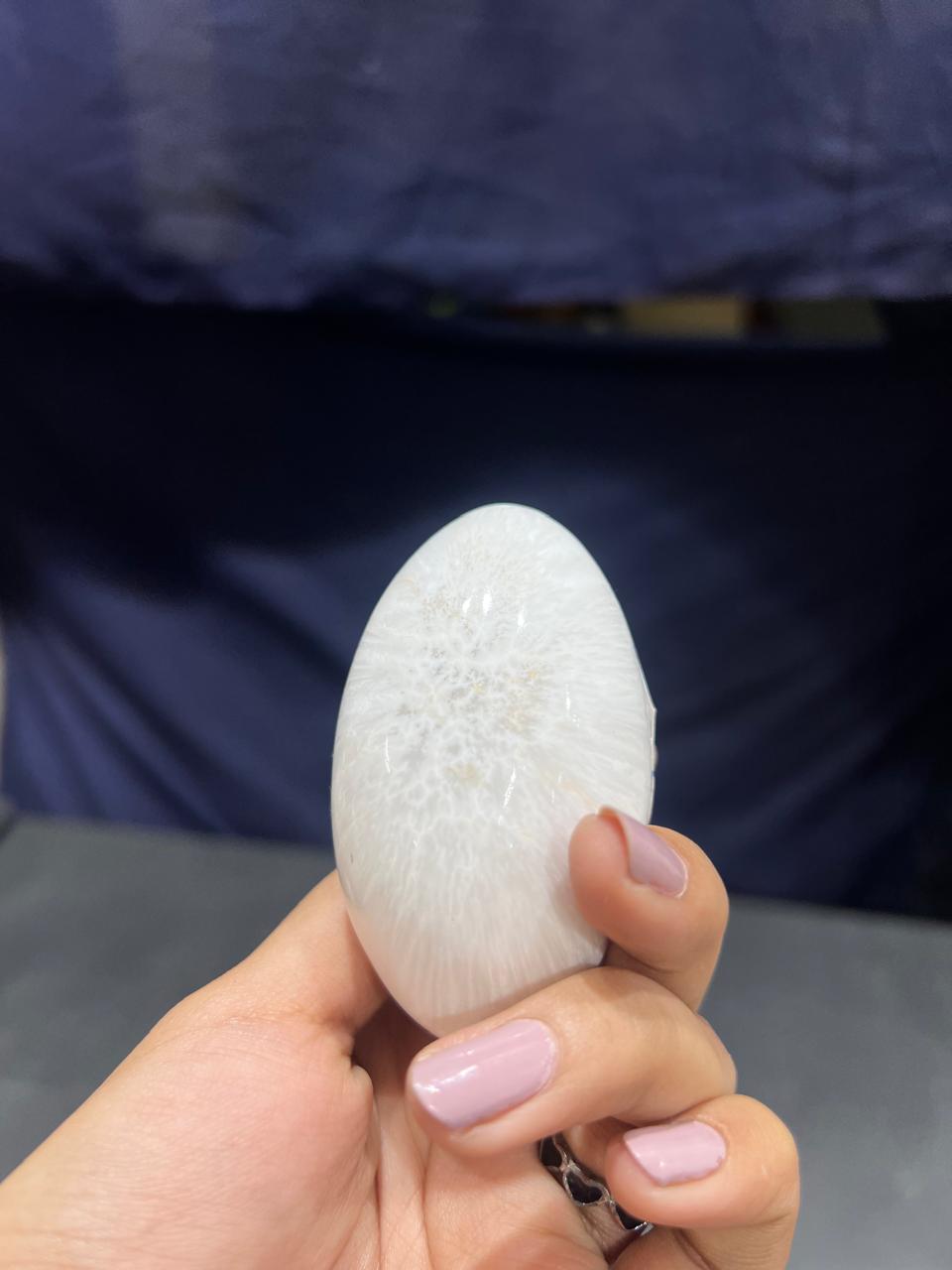 Scolecite Lingam 140g - AEORA ROCKS INDIA -Healing Crystals superstore