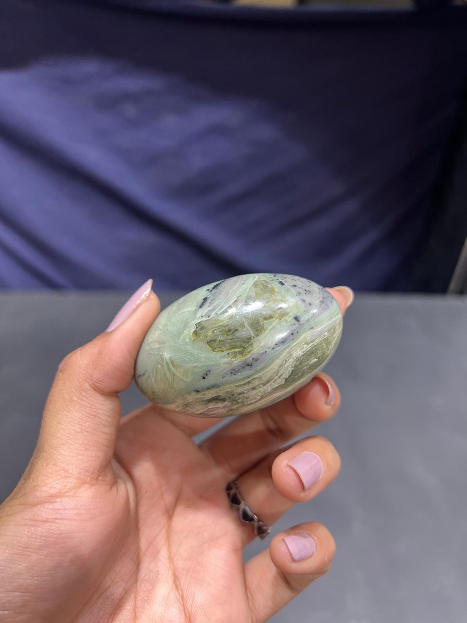 Infinite Lingam 116g - AEORA ROCKS INDIA -Healing Crystals superstore