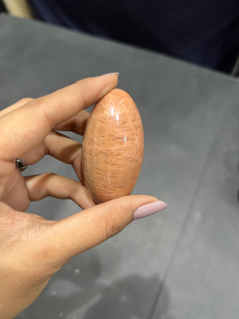 Orange Moonstone Lingam 90g - AEORA ROCKS INDIA -Healing Crystals superstore