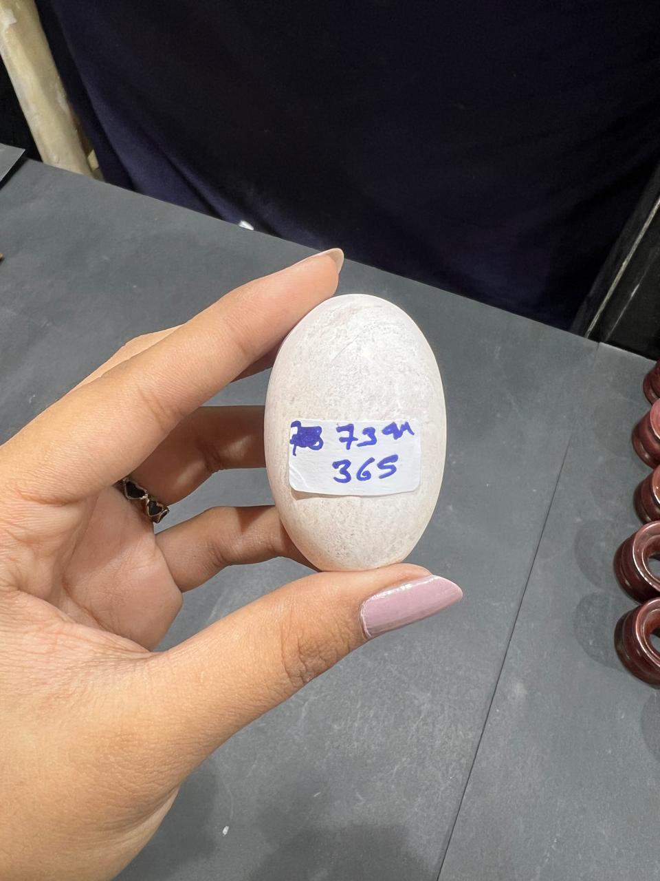 Scolecite Lingam 73g - AEORA ROCKS INDIA -Healing Crystals superstore