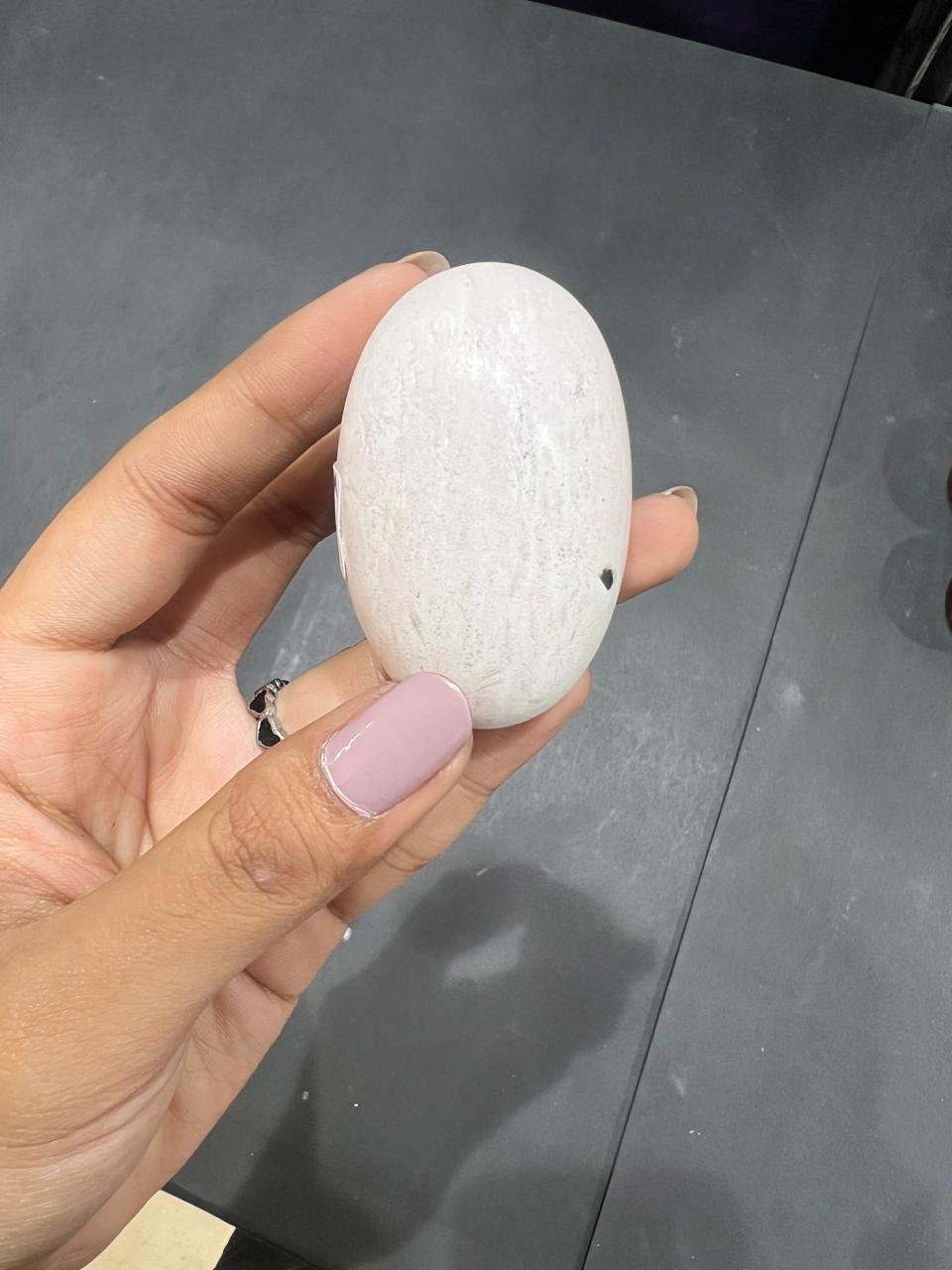 Scolecite Lingam 73g - AEORA ROCKS INDIA -Healing Crystals superstore