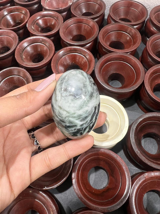 Kammerite Lingam 106g