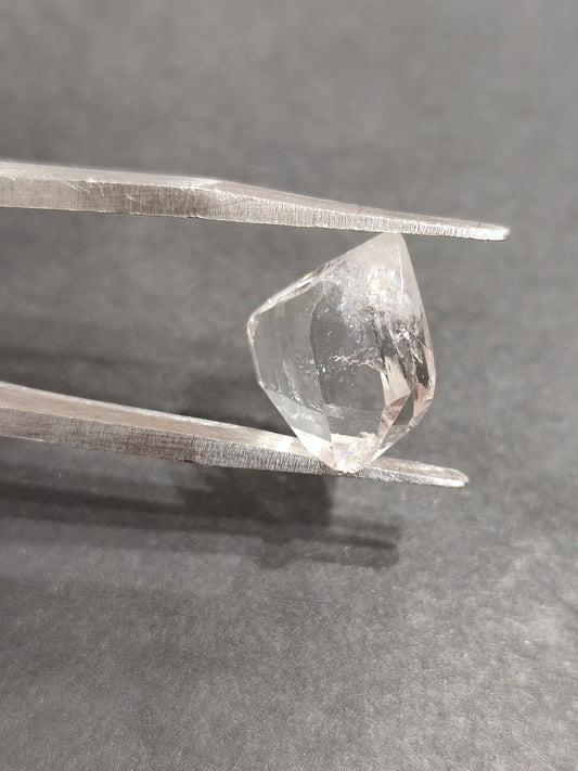 Harkamal Diamond - AEORA ROCKS INDIA -Healing Crystals superstore