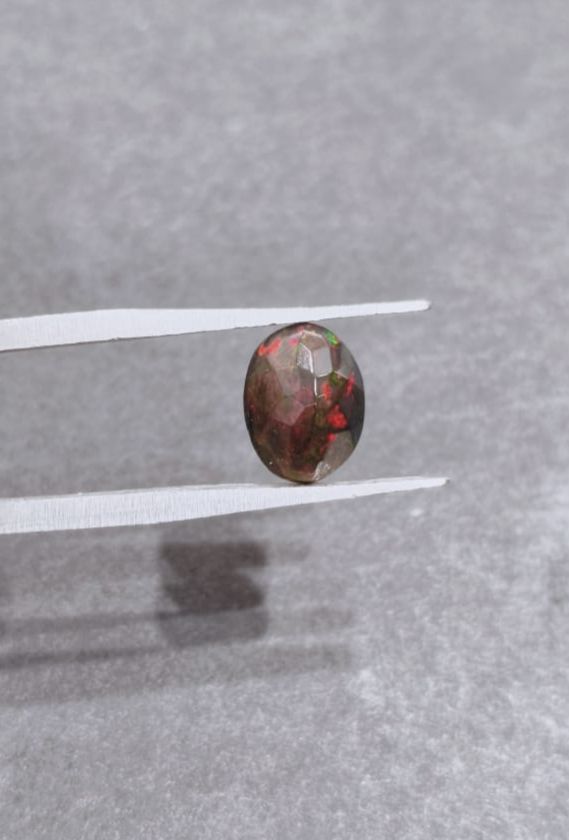 Ethiopian Opal  Dimond cuts 1.15 Cts