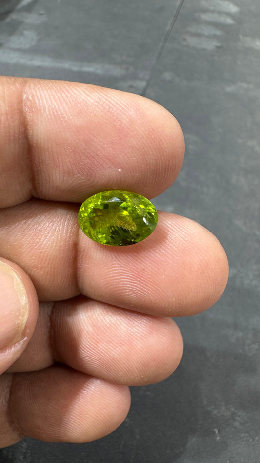 Peridot Cut Stone - AEORA ROCKS INDIA -Healing Crystals superstore
