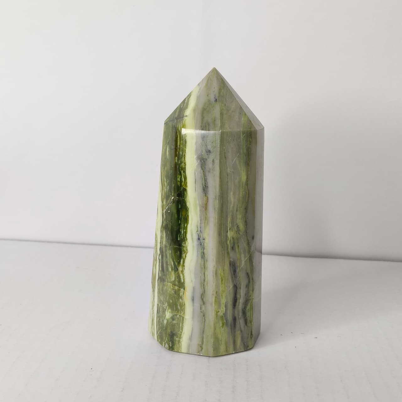 Natural Infinite Stone Big Point Tower – Powerful Healing & Heart Chakra Crystal Obelisk - AEORA ROCKS INDIA -Healing Crystals superstore