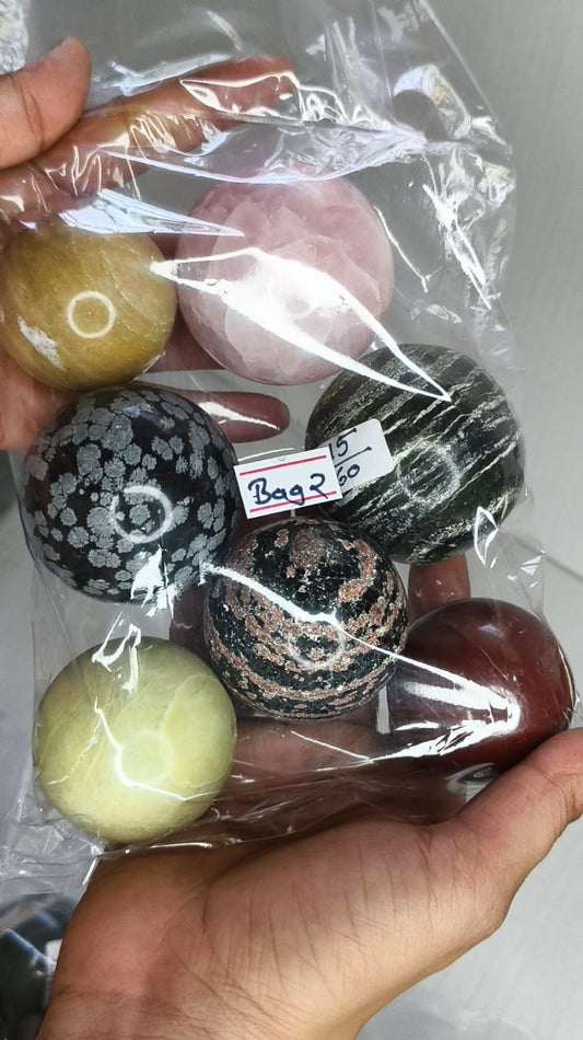 MIX STONE SPHERE BAG 2 - 1 KG, 7 PCS