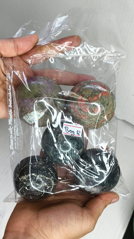 MIX STONE SPHERE BAG 8 - 1 KG, 5 PCS